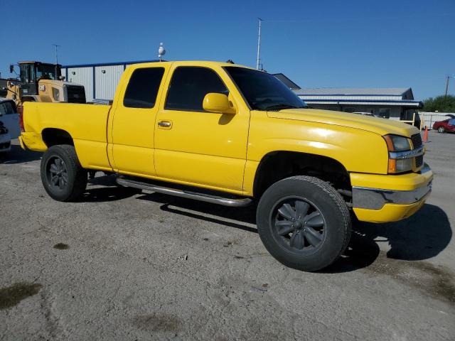 Photo 3 VIN: 1GCEC19T83Z327505 - CHEVROLET SILVERADO 