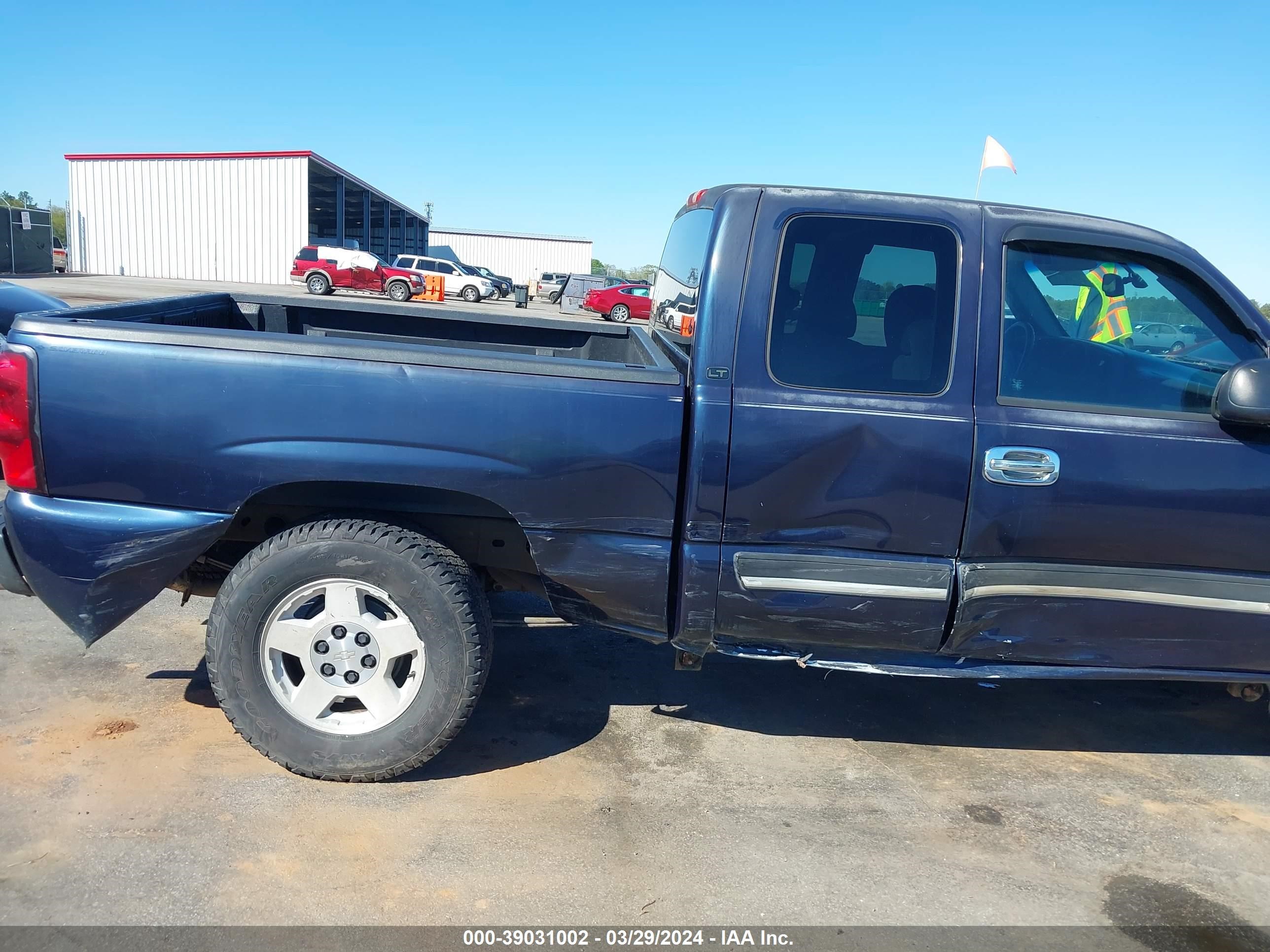 Photo 5 VIN: 1GCEC19T86Z121931 - CHEVROLET SILVERADO 