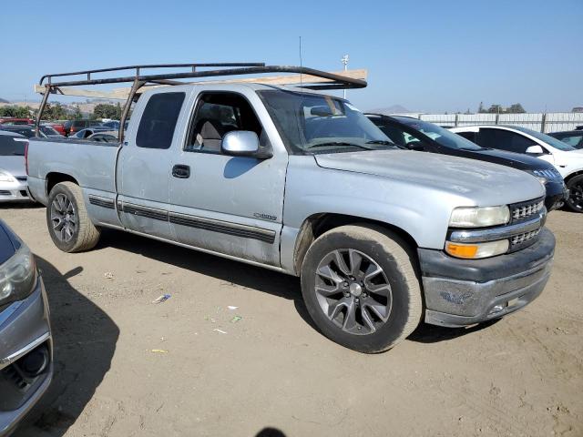 Photo 3 VIN: 1GCEC19T8YZ253588 - CHEVROLET SILVERADO 