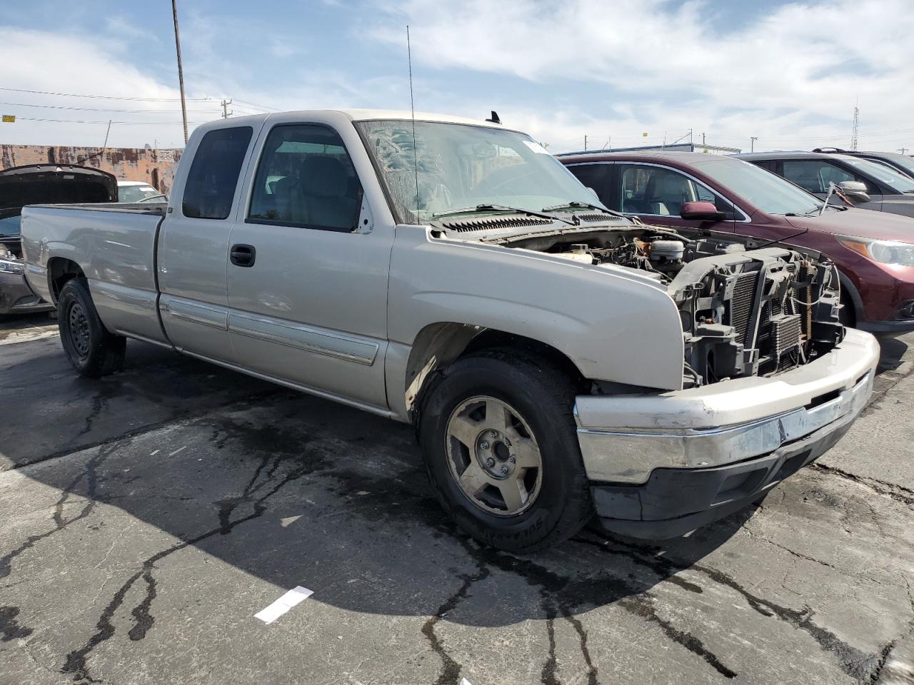 Photo 3 VIN: 1GCEC19TX7E113628 - CHEVROLET SILVERADO 