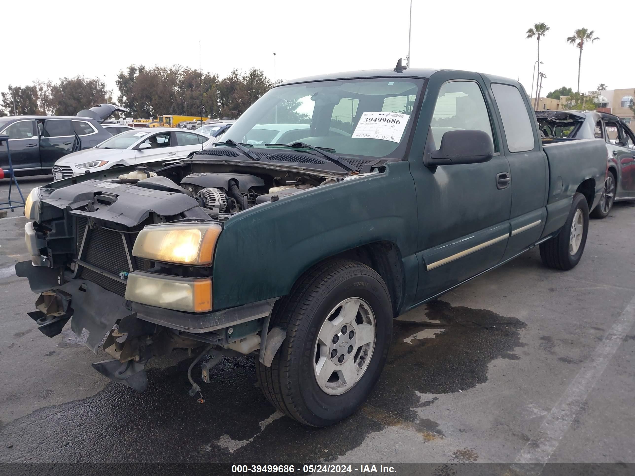 Photo 1 VIN: 1GCEC19V06Z242275 - CHEVROLET SILVERADO 