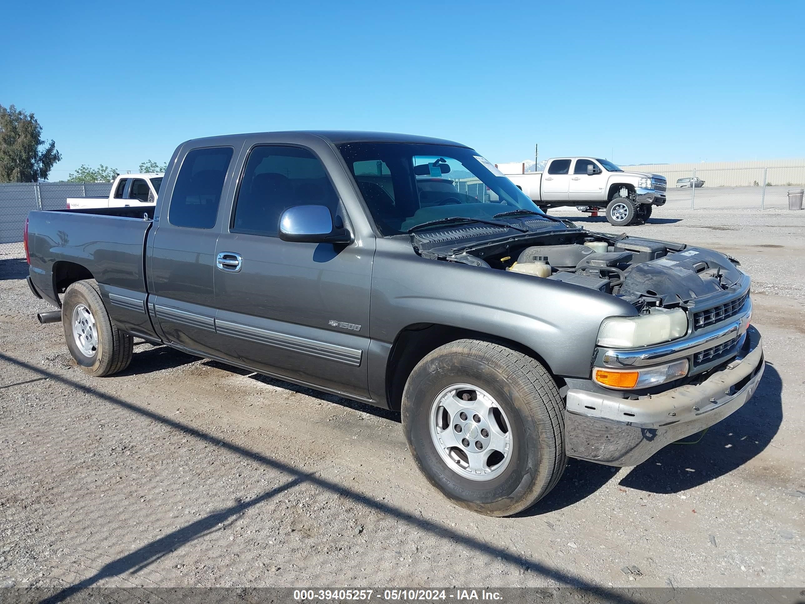 Photo 0 VIN: 1GCEC19V11Z135969 - CHEVROLET SILVERADO 