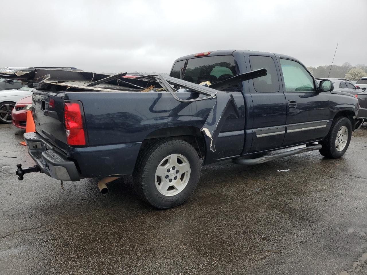 Photo 2 VIN: 1GCEC19V27Z167242 - CHEVROLET SILVERADO 