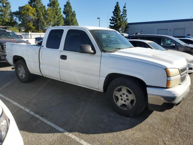 Photo 3 VIN: 1GCEC19V36Z210663 - CHEVROLET SILVERADO 