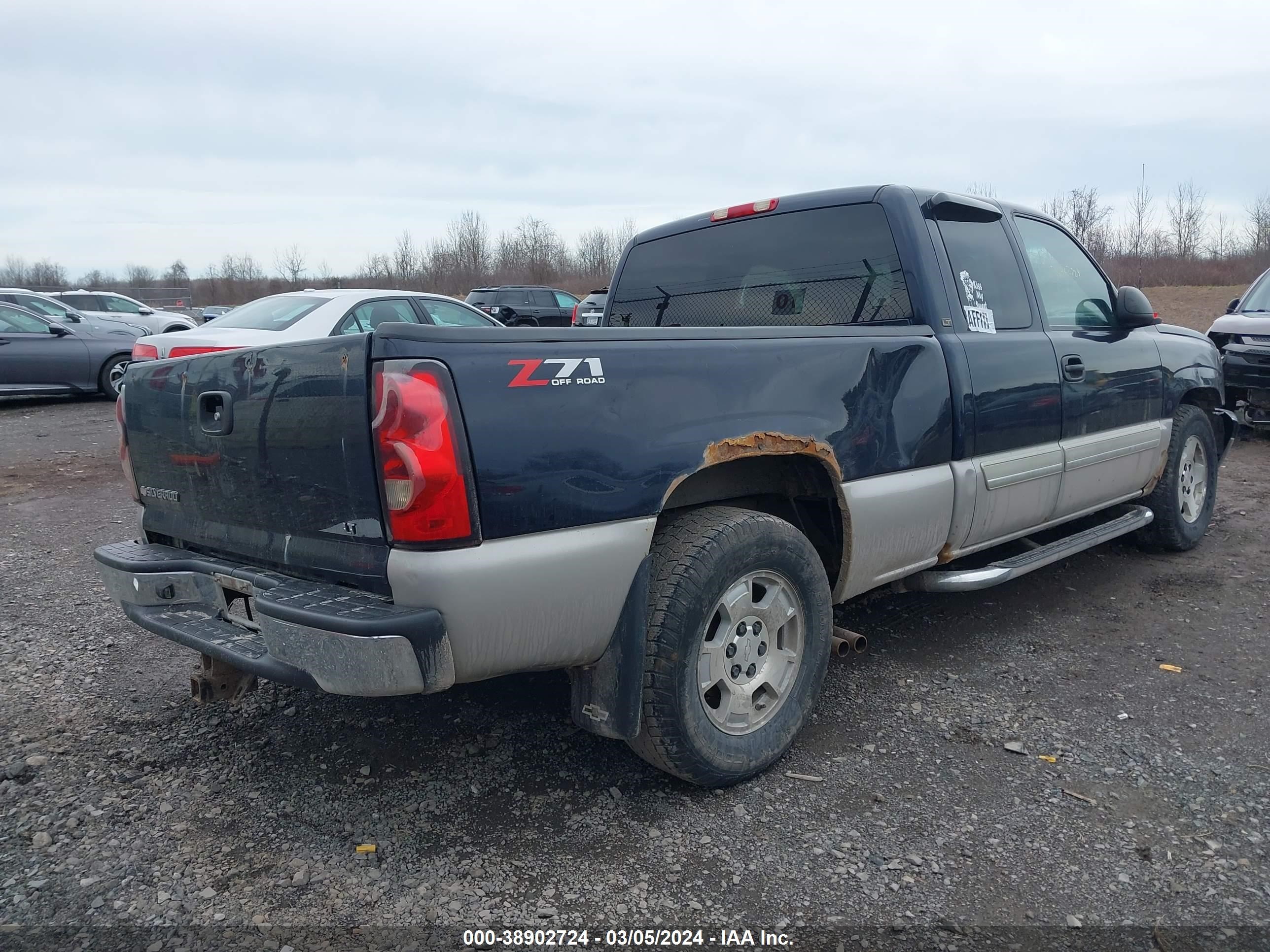 Photo 3 VIN: 1GCEC19V46Z265543 - CHEVROLET SILVERADO 