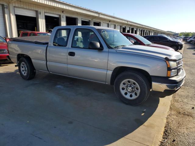 Photo 3 VIN: 1GCEC19V67Z204079 - CHEVROLET SILVERADO 