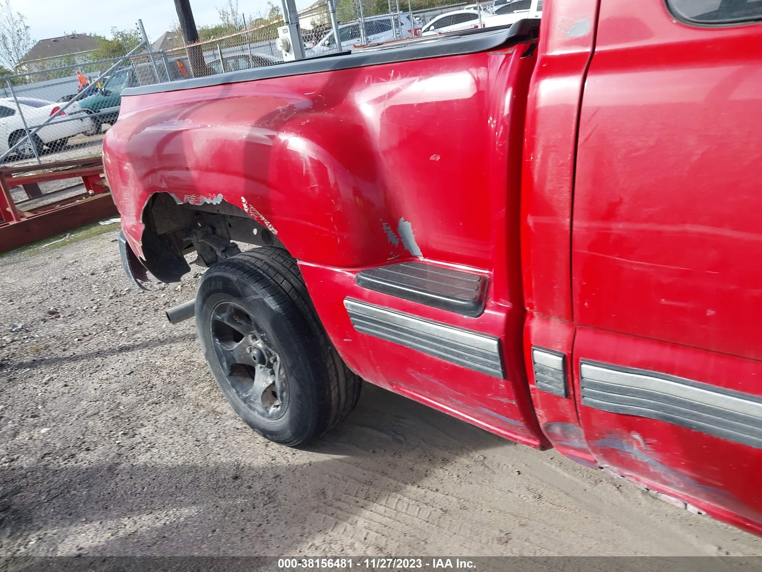 Photo 5 VIN: 1GCEC19V72Z258273 - CHEVROLET SILVERADO 