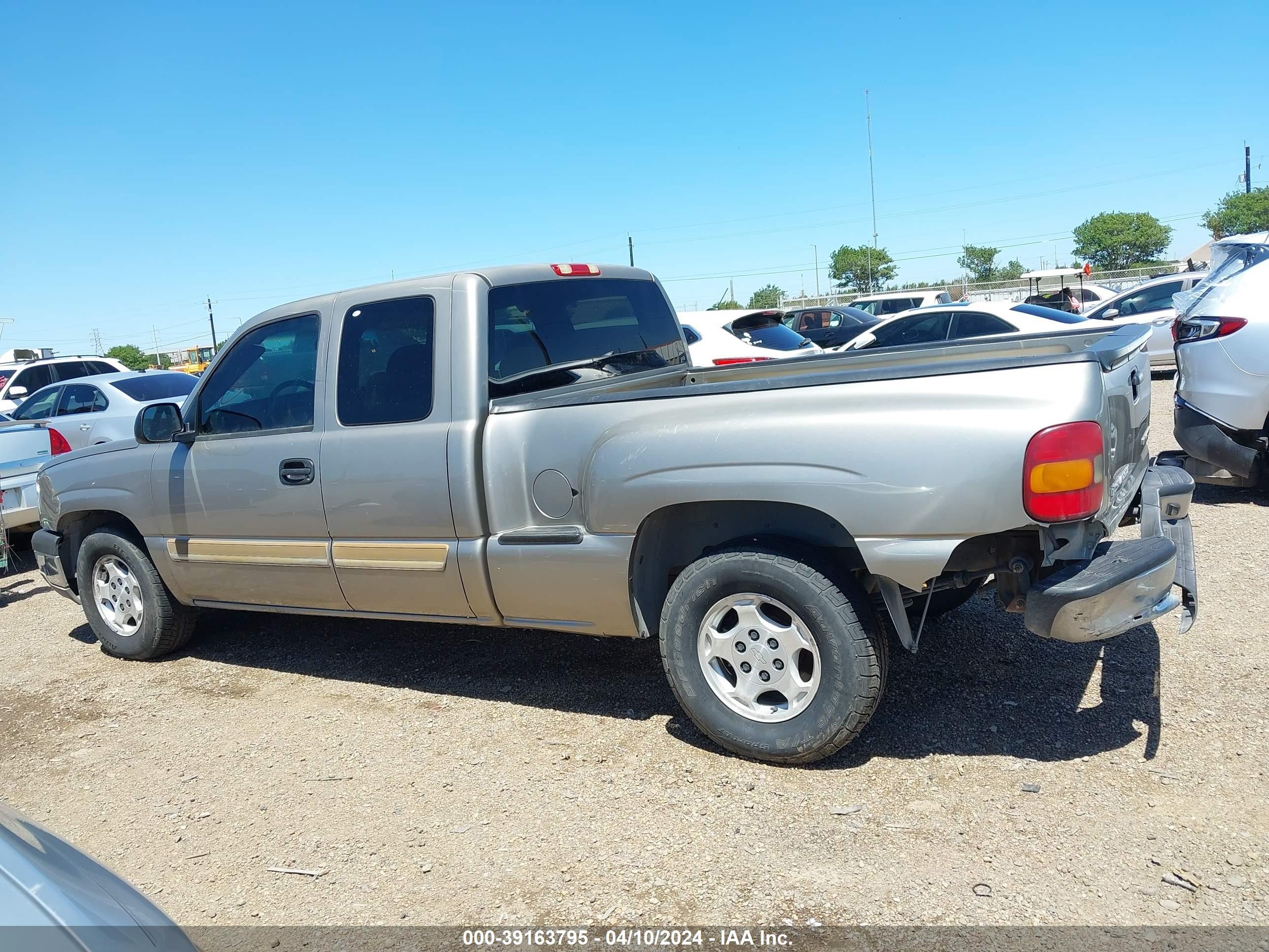 Photo 13 VIN: 1GCEC19V73Z329506 - CHEVROLET SILVERADO 