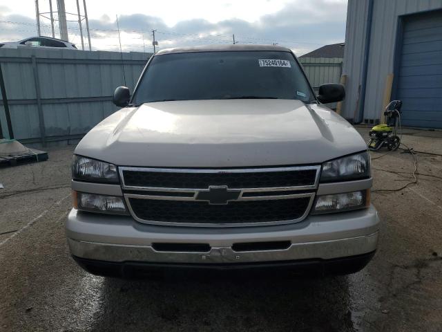 Photo 4 VIN: 1GCEC19V76Z158602 - CHEVROLET SILVERADO 