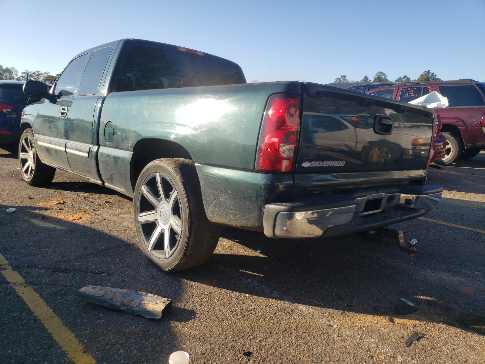 Photo 2 VIN: 1GCEC19V77Z120689 - CHEVROLET SILVERADO 