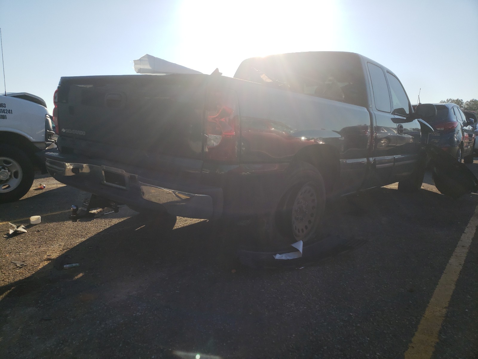 Photo 3 VIN: 1GCEC19V77Z120689 - CHEVROLET SILVERADO 