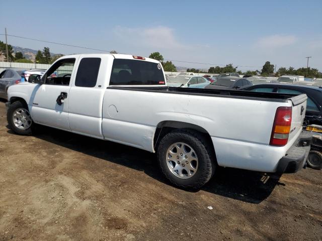 Photo 1 VIN: 1GCEC19V7YE217951 - CHEVROLET SILVERADO 