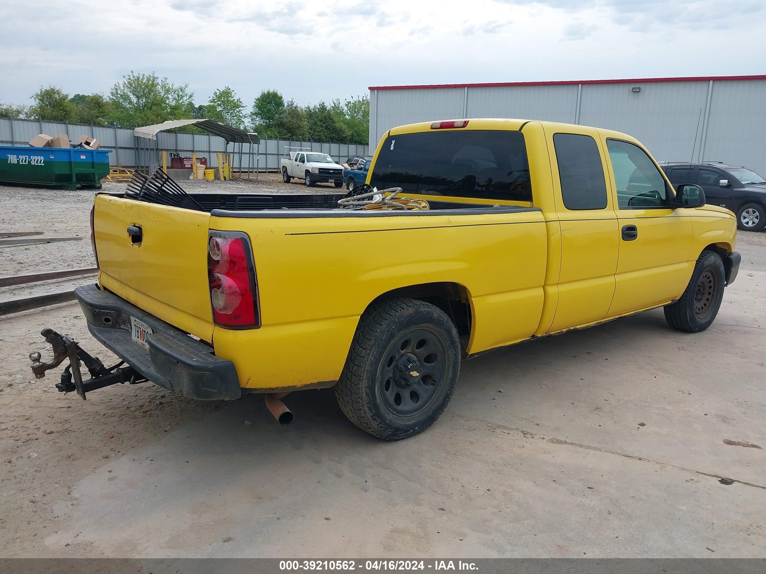 Photo 3 VIN: 1GCEC19V96Z286694 - CHEVROLET SILVERADO 