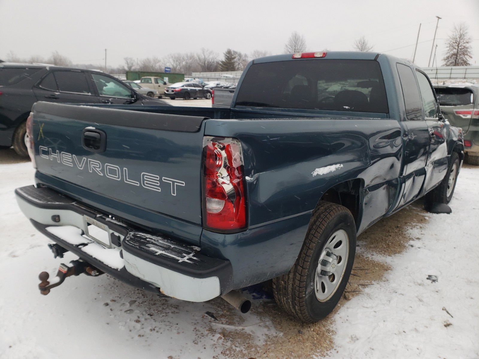 Photo 3 VIN: 1GCEC19V97Z141608 - CHEVROLET SILVERADO 