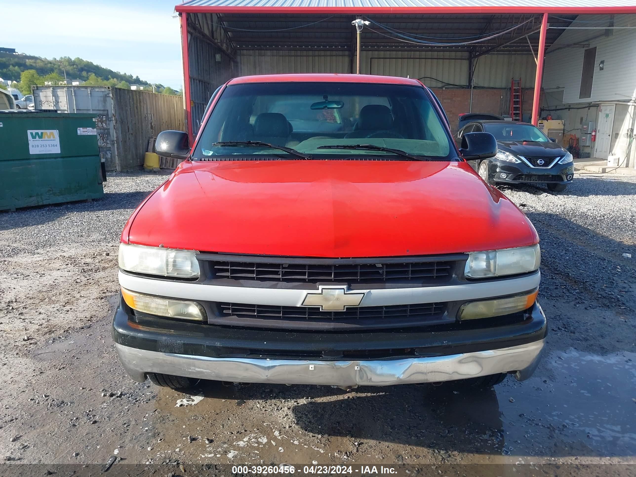 Photo 11 VIN: 1GCEC19W0YZ345627 - CHEVROLET SILVERADO 