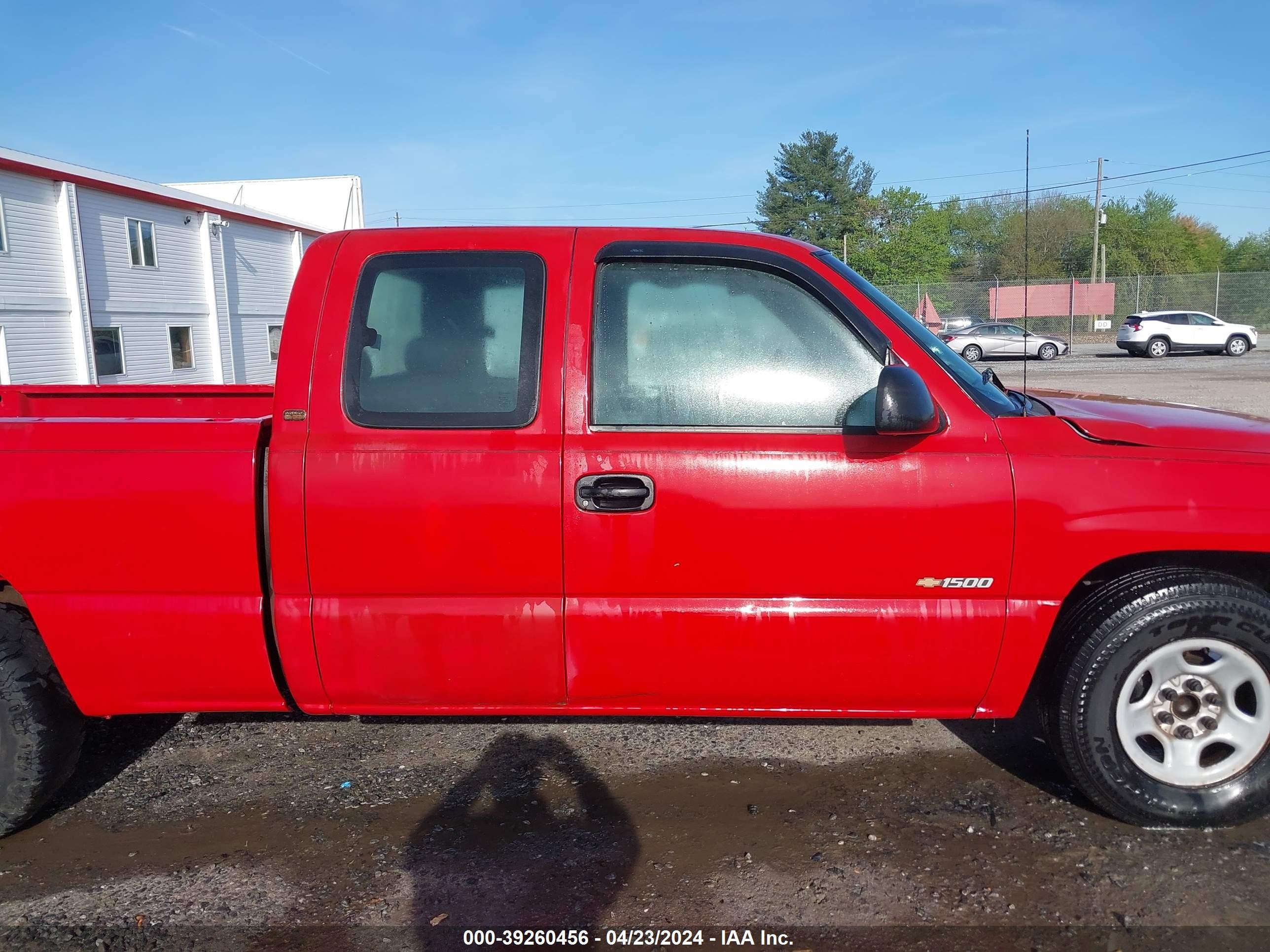 Photo 12 VIN: 1GCEC19W0YZ345627 - CHEVROLET SILVERADO 