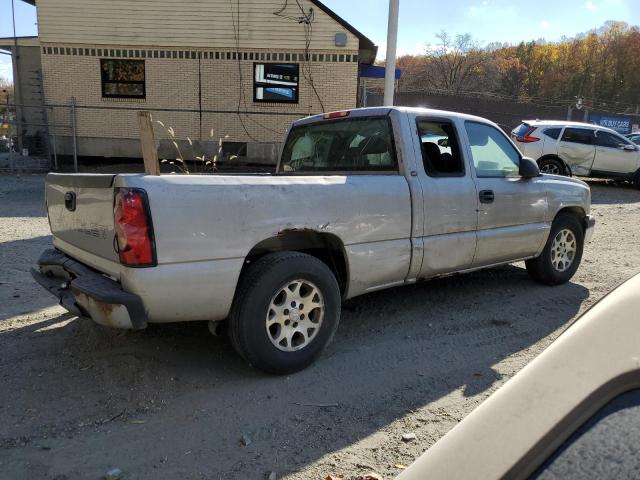 Photo 2 VIN: 1GCEC19X05Z150695 - CHEVROLET SILVERADO 