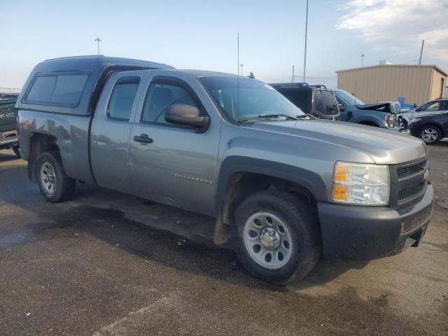 Photo 3 VIN: 1GCEC19X07Z601854 - CHEVROLET SILVERADO 