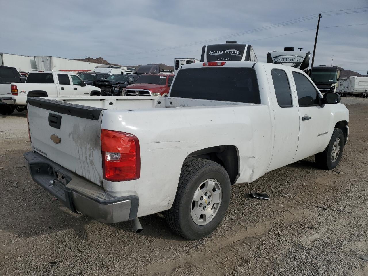 Photo 2 VIN: 1GCEC19X08Z233905 - CHEVROLET SILVERADO 