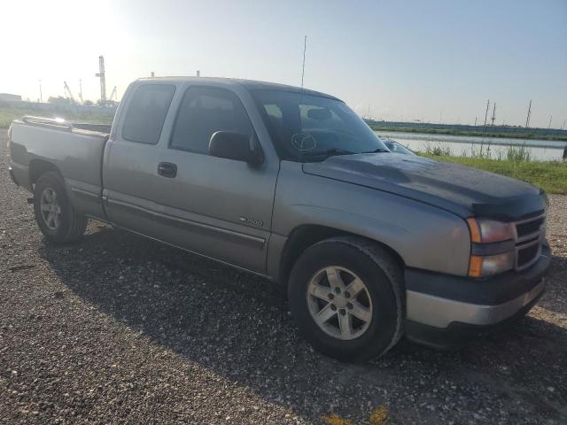 Photo 3 VIN: 1GCEC19X26Z298817 - CHEVROLET SILVERADO 