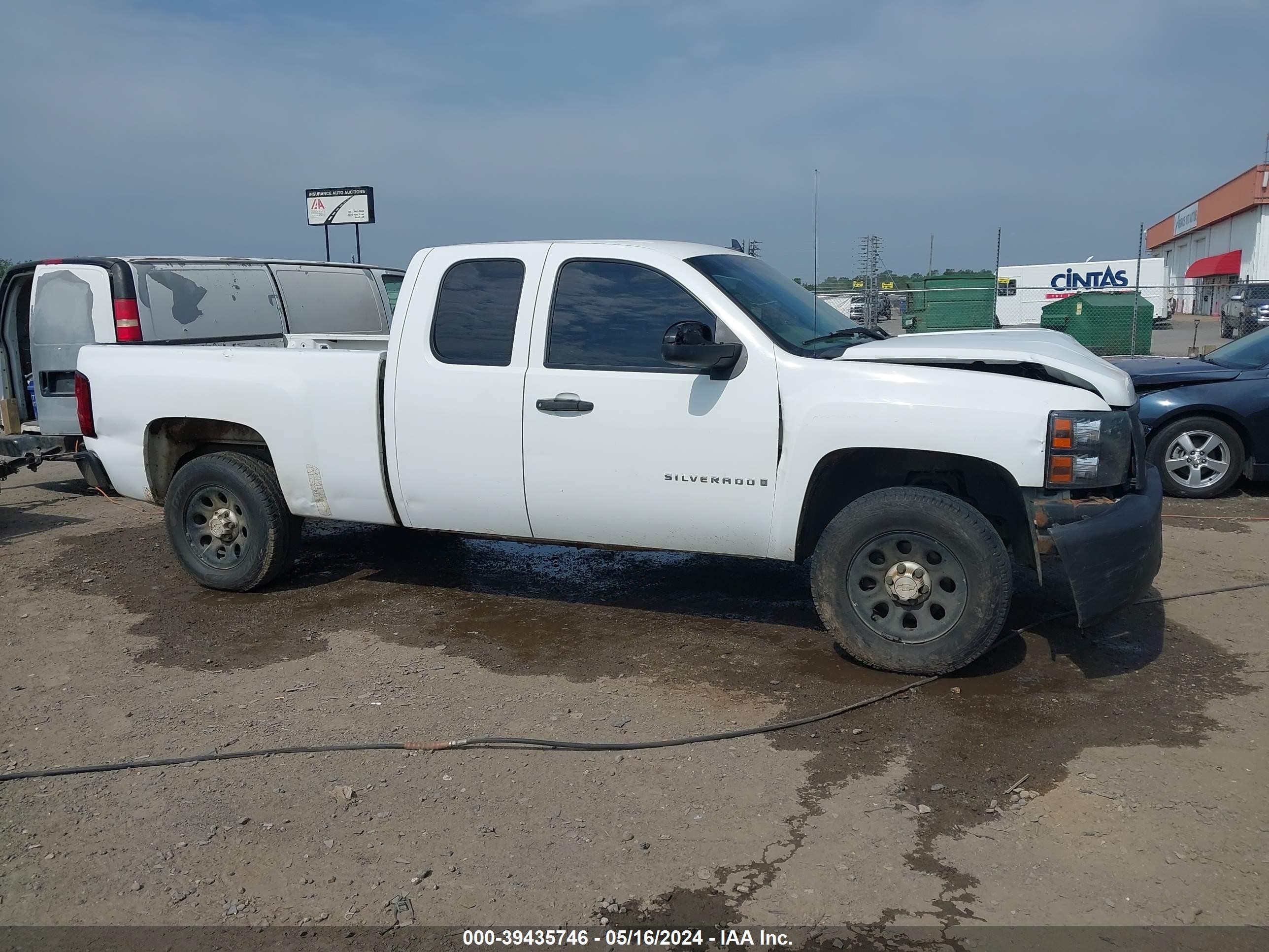 Photo 12 VIN: 1GCEC19X27Z645936 - CHEVROLET SILVERADO 