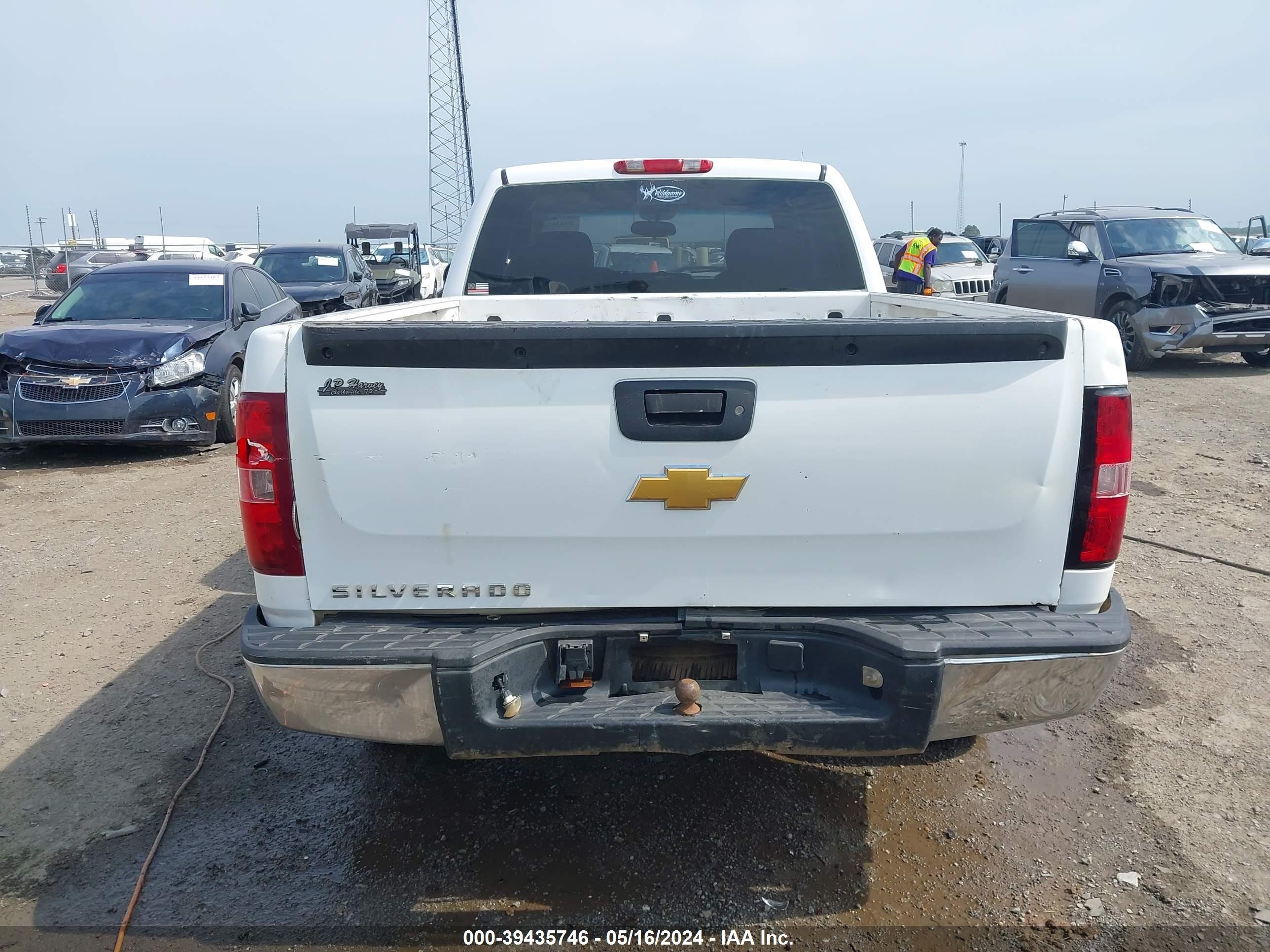 Photo 15 VIN: 1GCEC19X27Z645936 - CHEVROLET SILVERADO 