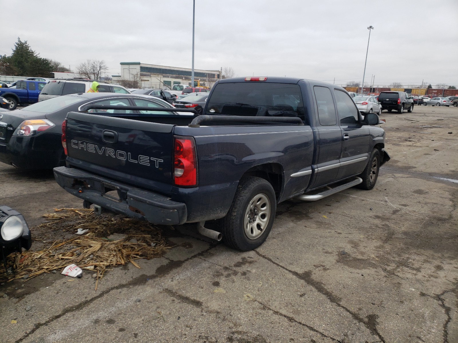 Photo 3 VIN: 1GCEC19X36Z216030 - CHEVROLET SILVERADO 