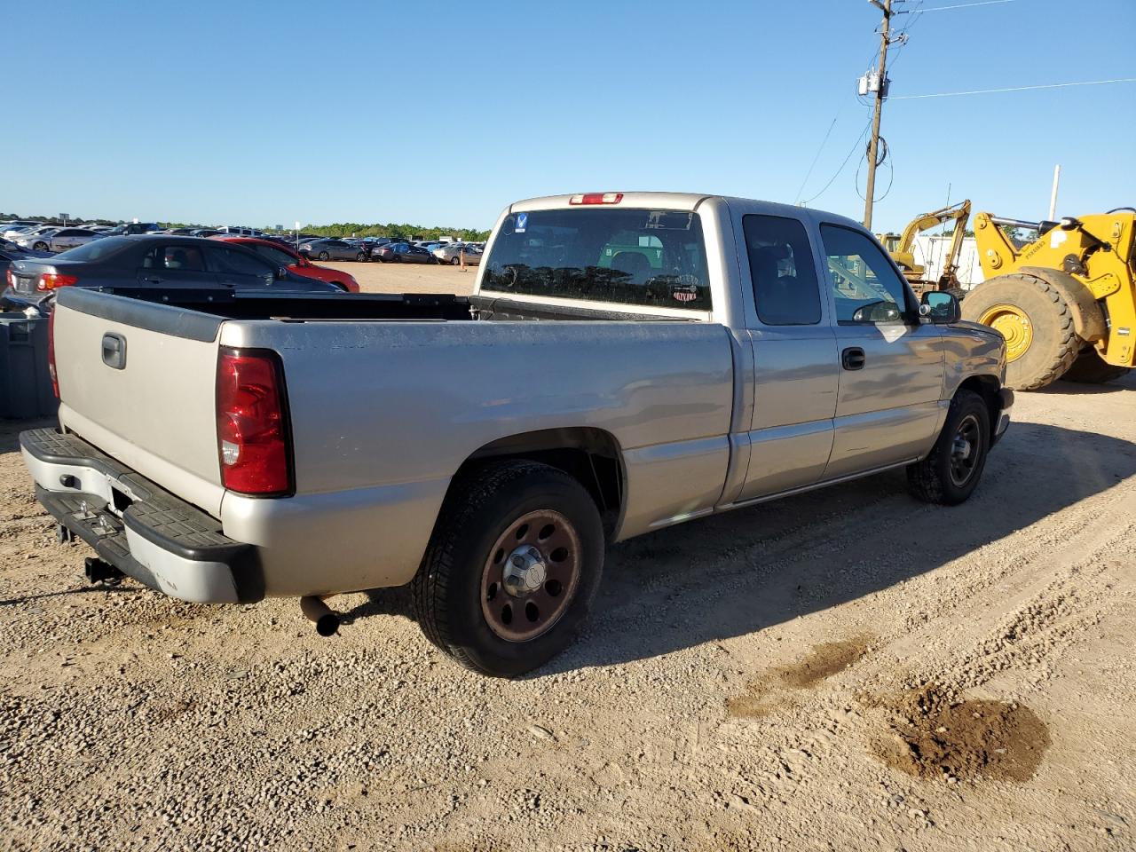 Photo 2 VIN: 1GCEC19X37Z177263 - CHEVROLET SILVERADO 