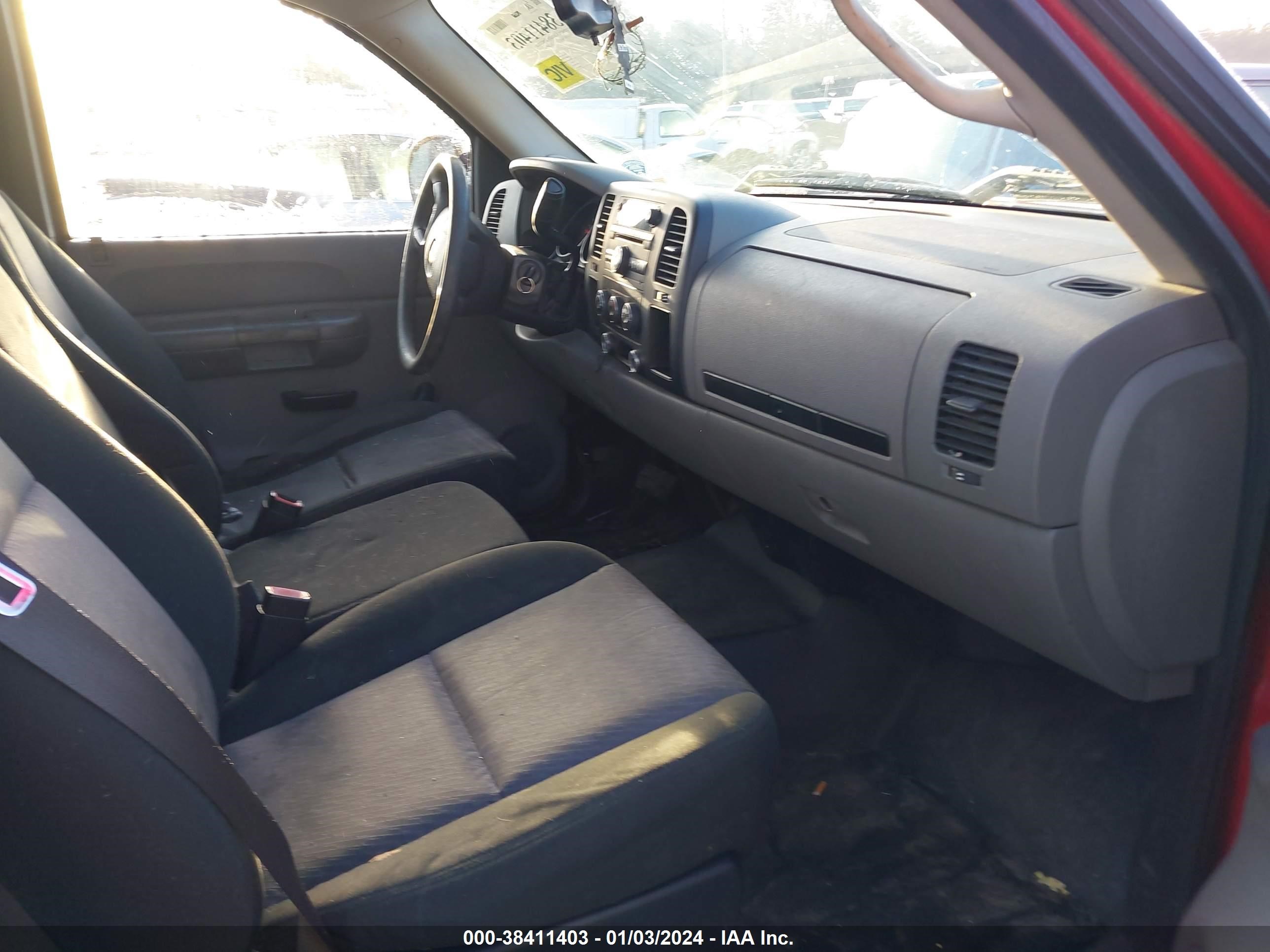 Photo 4 VIN: 1GCEC19X39Z146310 - CHEVROLET SILVERADO 