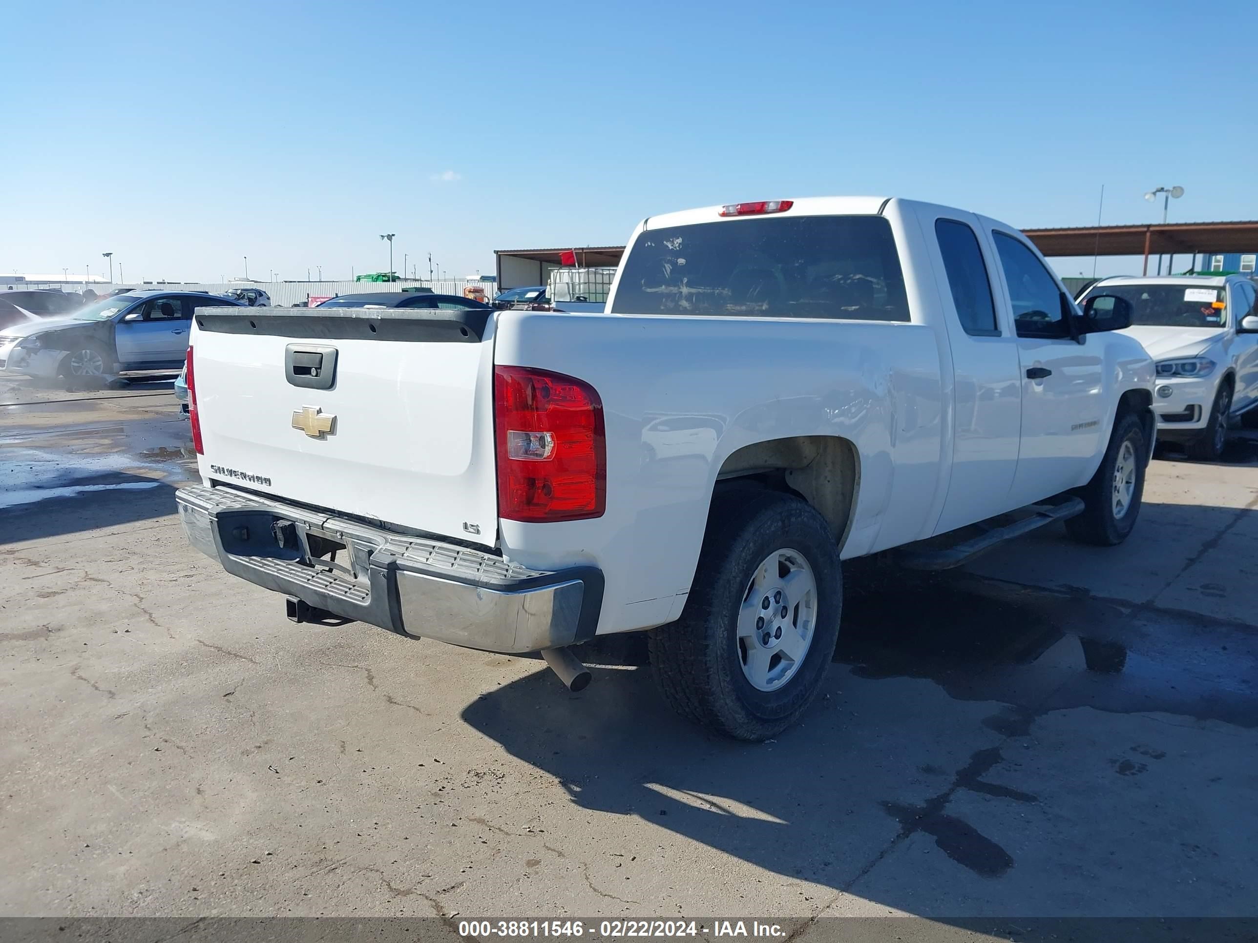 Photo 3 VIN: 1GCEC19X39Z164760 - CHEVROLET SILVERADO 