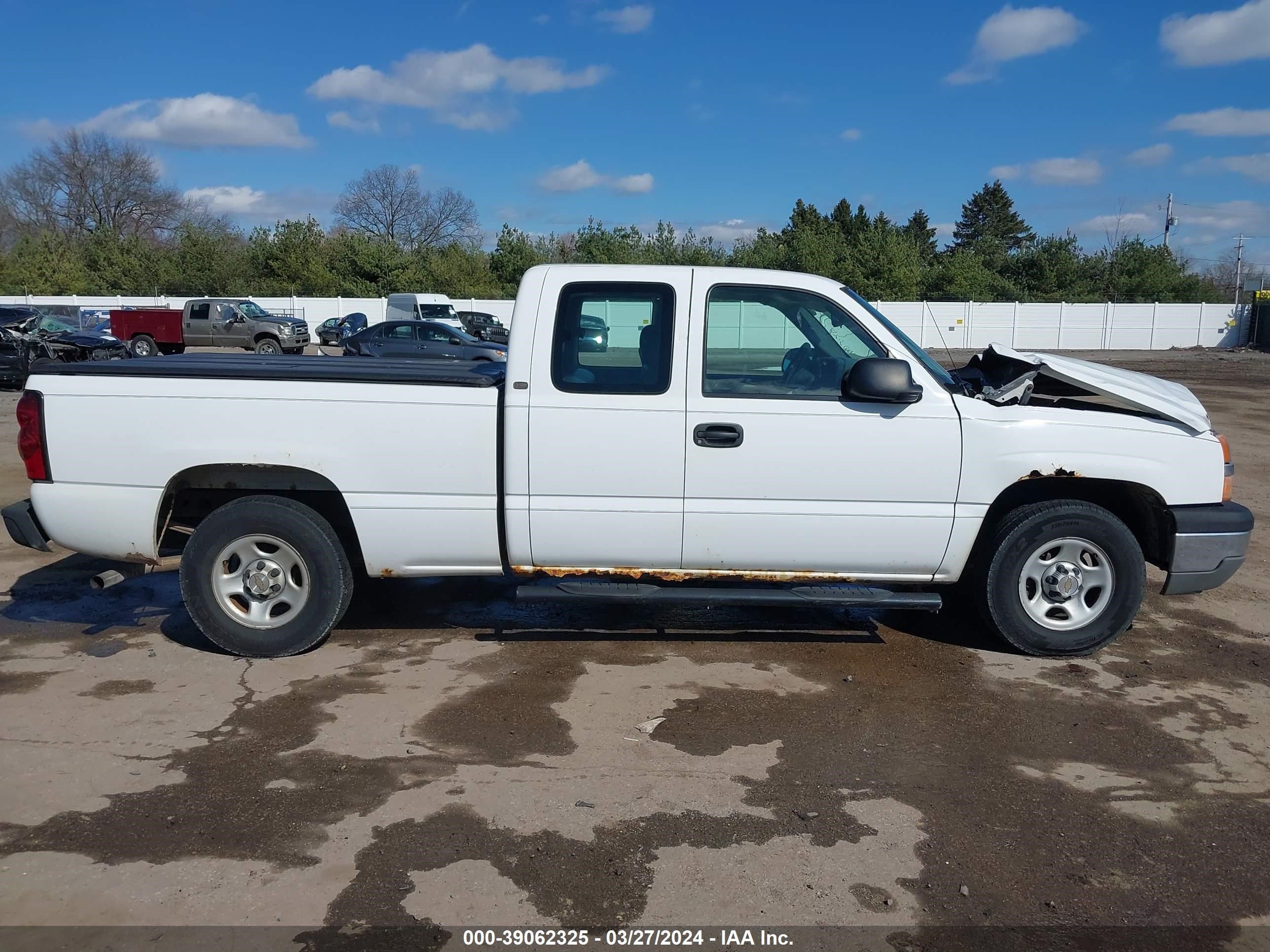 Photo 12 VIN: 1GCEC19X84Z335026 - CHEVROLET SILVERADO 