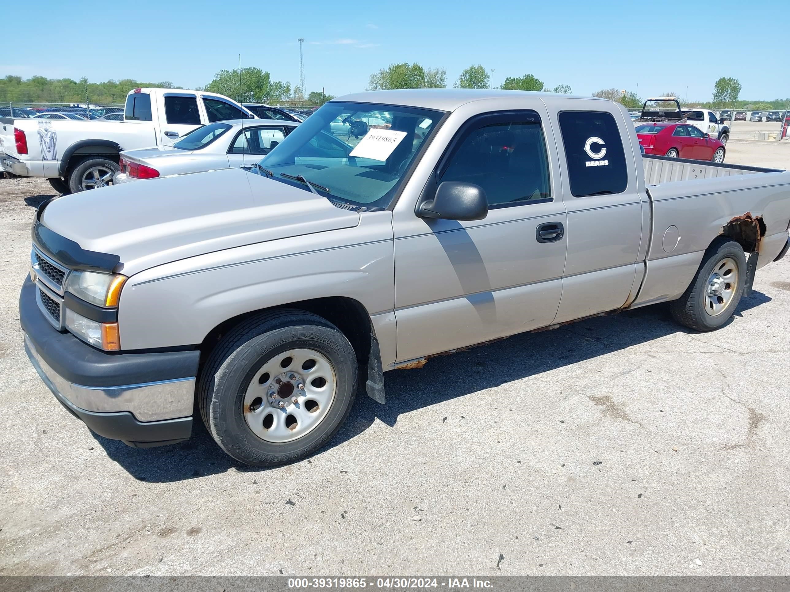 Photo 1 VIN: 1GCEC19X86Z189293 - CHEVROLET SILVERADO 