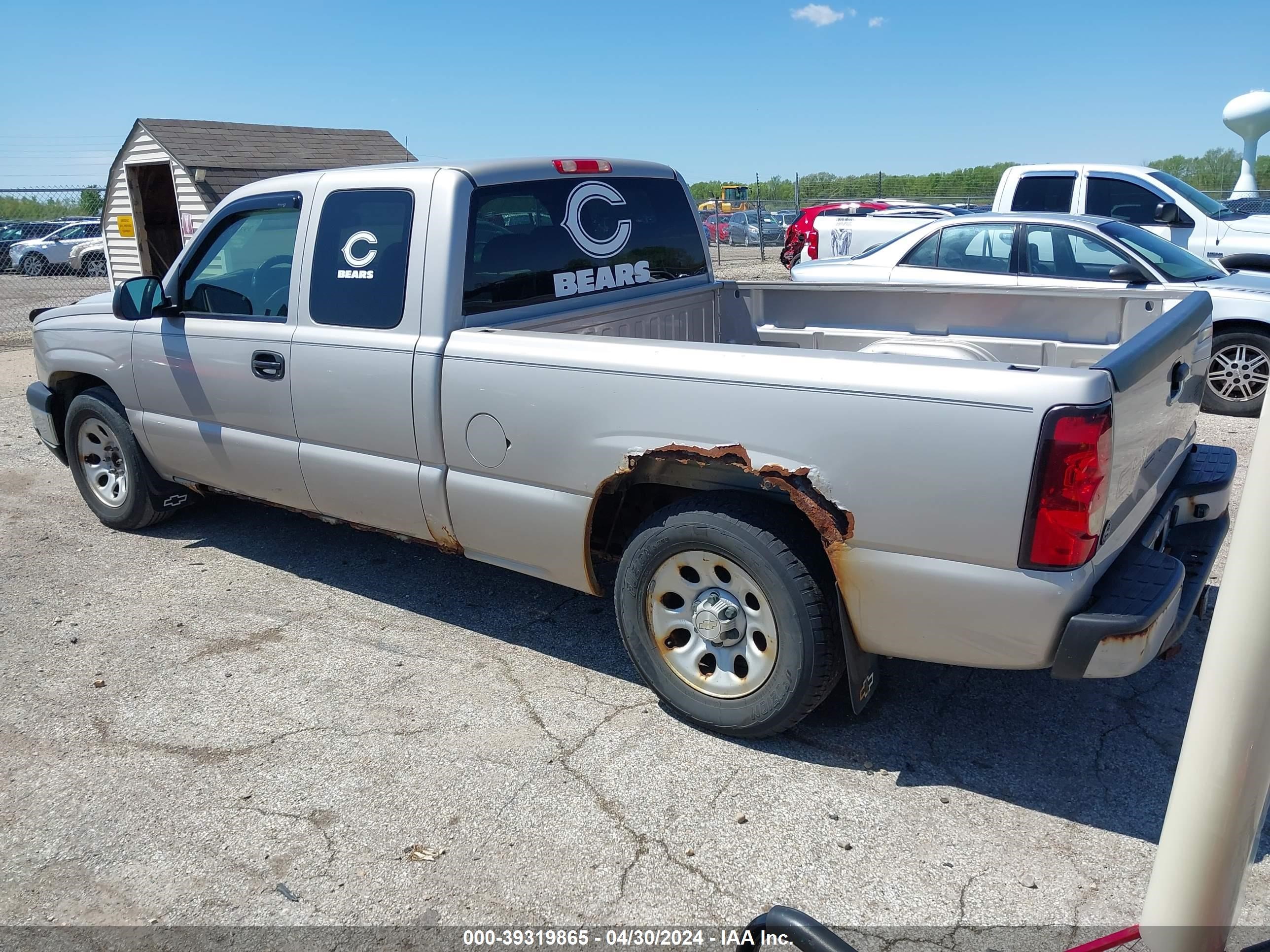 Photo 2 VIN: 1GCEC19X86Z189293 - CHEVROLET SILVERADO 