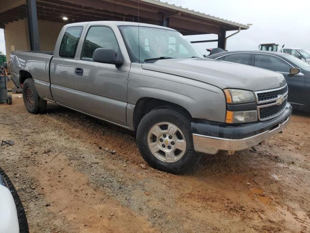 Photo 3 VIN: 1GCEC19X96Z270139 - CHEVROLET SILVERADO 