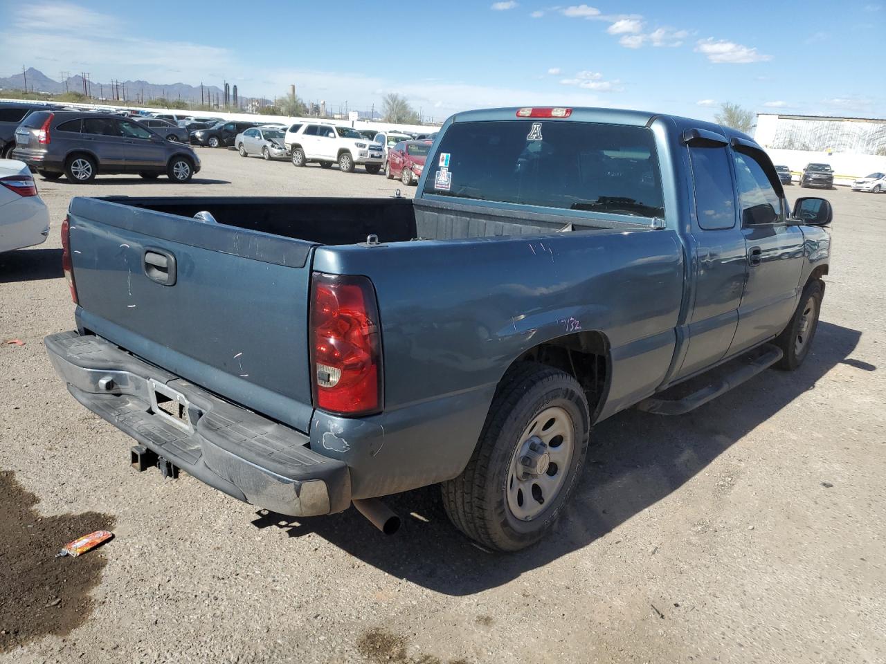 Photo 2 VIN: 1GCEC19X97Z119870 - CHEVROLET SILVERADO 