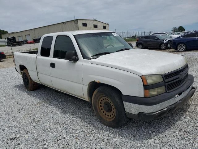 Photo 3 VIN: 1GCEC19Z07Z168408 - CHEVROLET SILVERADO 