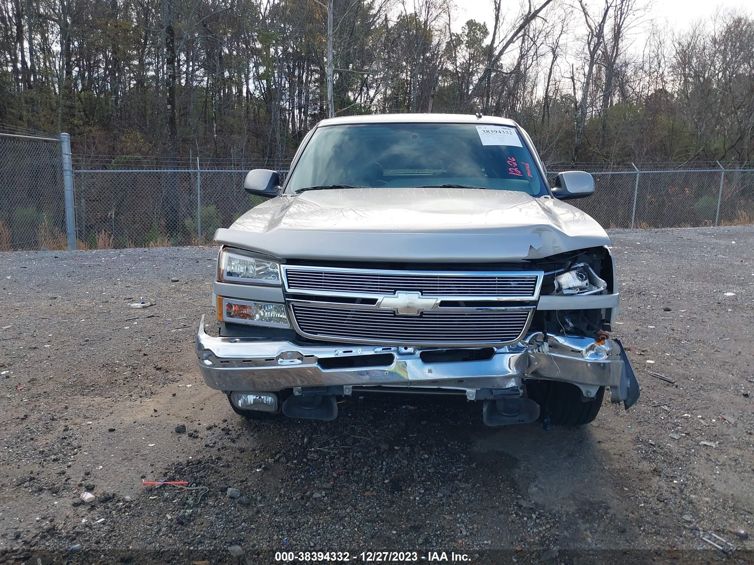 Photo 12 VIN: 1GCEC19Z36Z233783 - CHEVROLET SILVERADO 