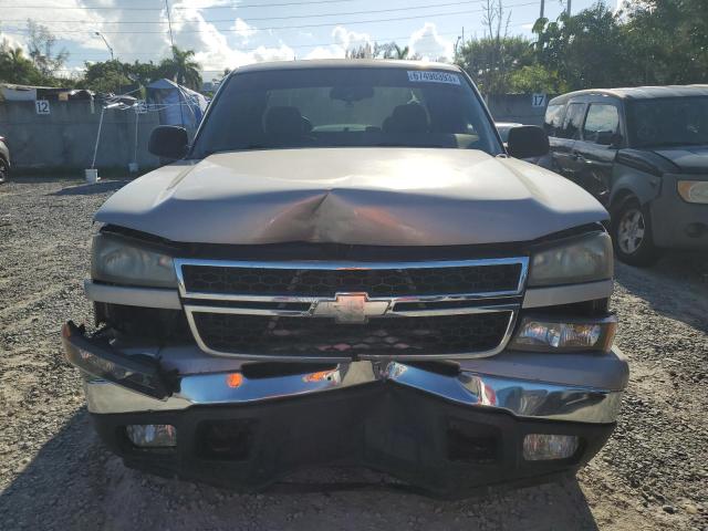 Photo 4 VIN: 1GCEC19Z37Z180682 - CHEVROLET SILVERADO 