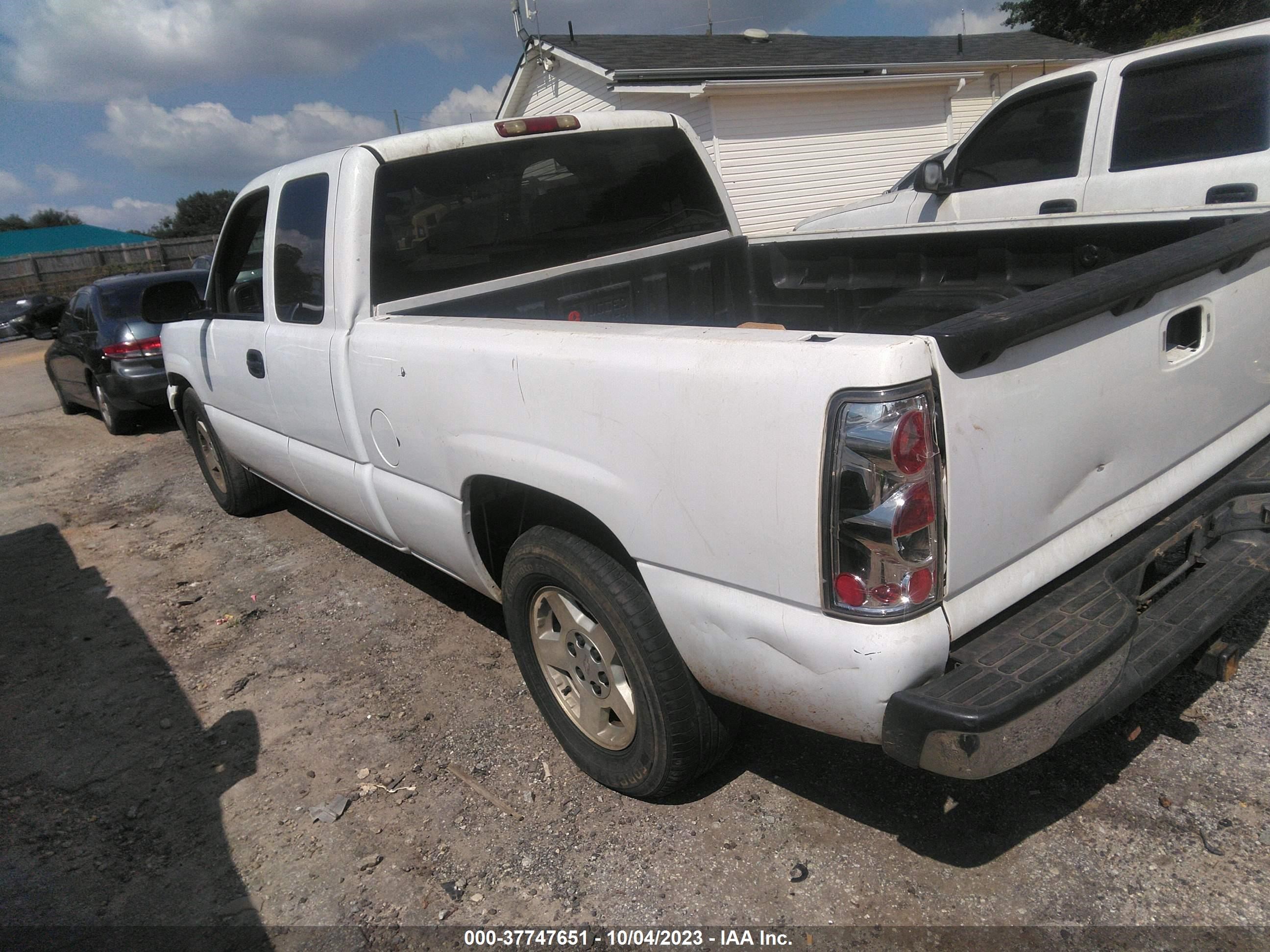 Photo 2 VIN: 1GCEC19Z87Z127346 - CHEVROLET SILVERADO 