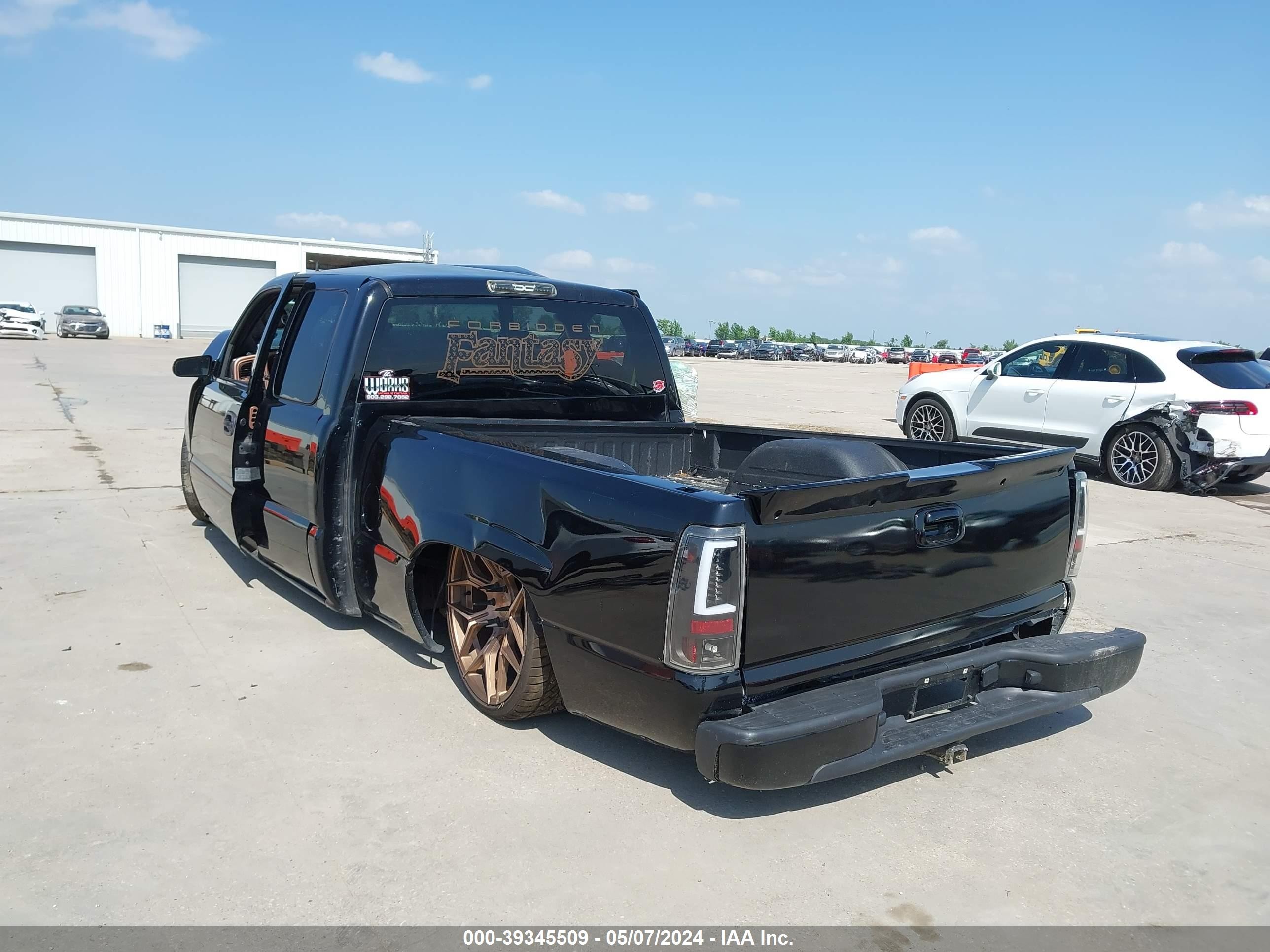 Photo 2 VIN: 1GCEC19Z87Z184582 - CHEVROLET SILVERADO 