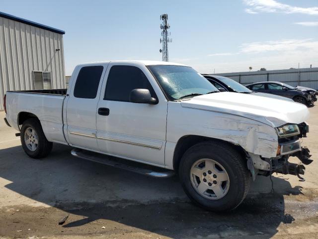 Photo 3 VIN: 1GCEC19ZX7Z112749 - CHEVROLET SILVERADO 