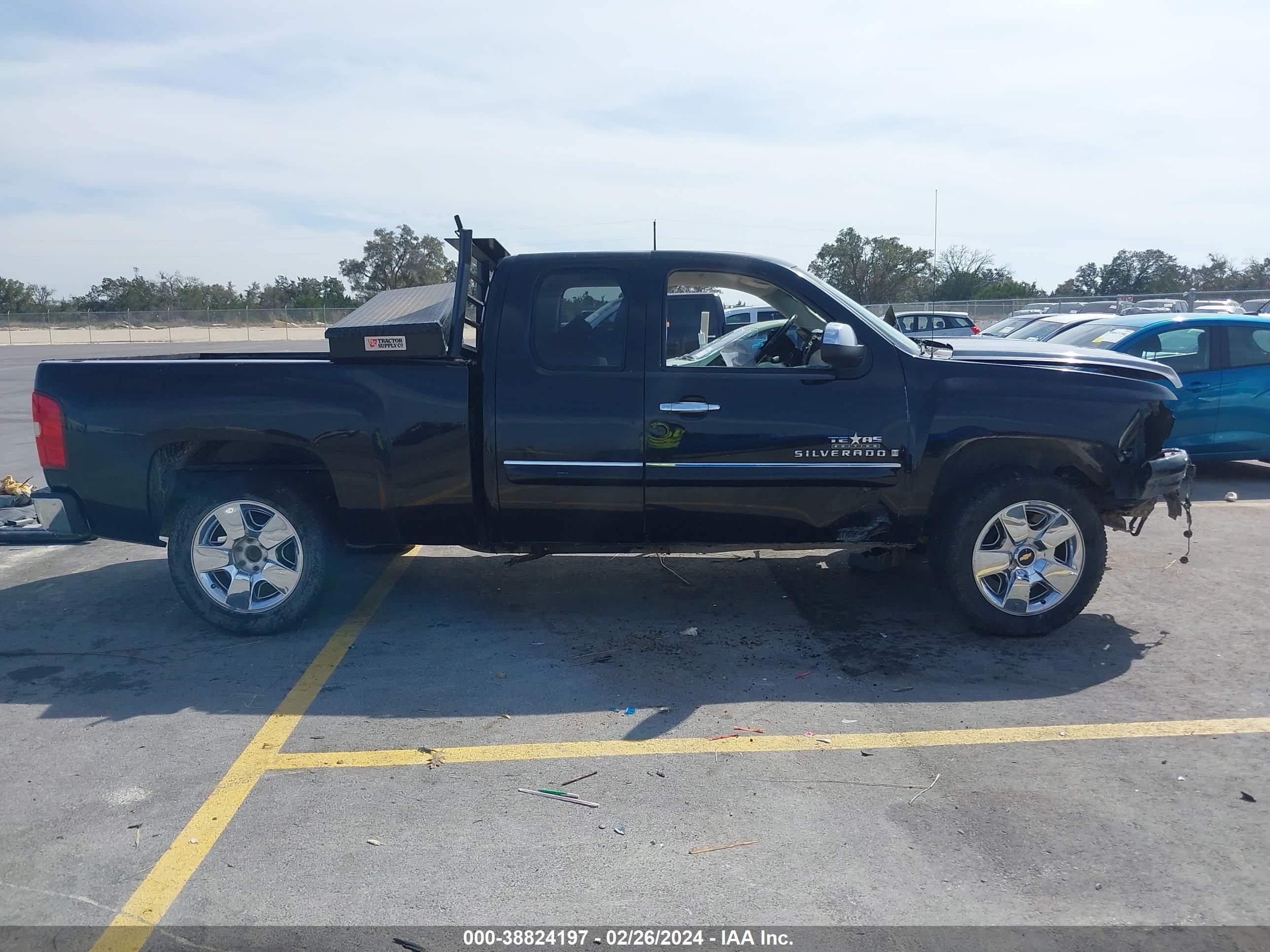 Photo 13 VIN: 1GCEC29079Z180209 - CHEVROLET SILVERADO 