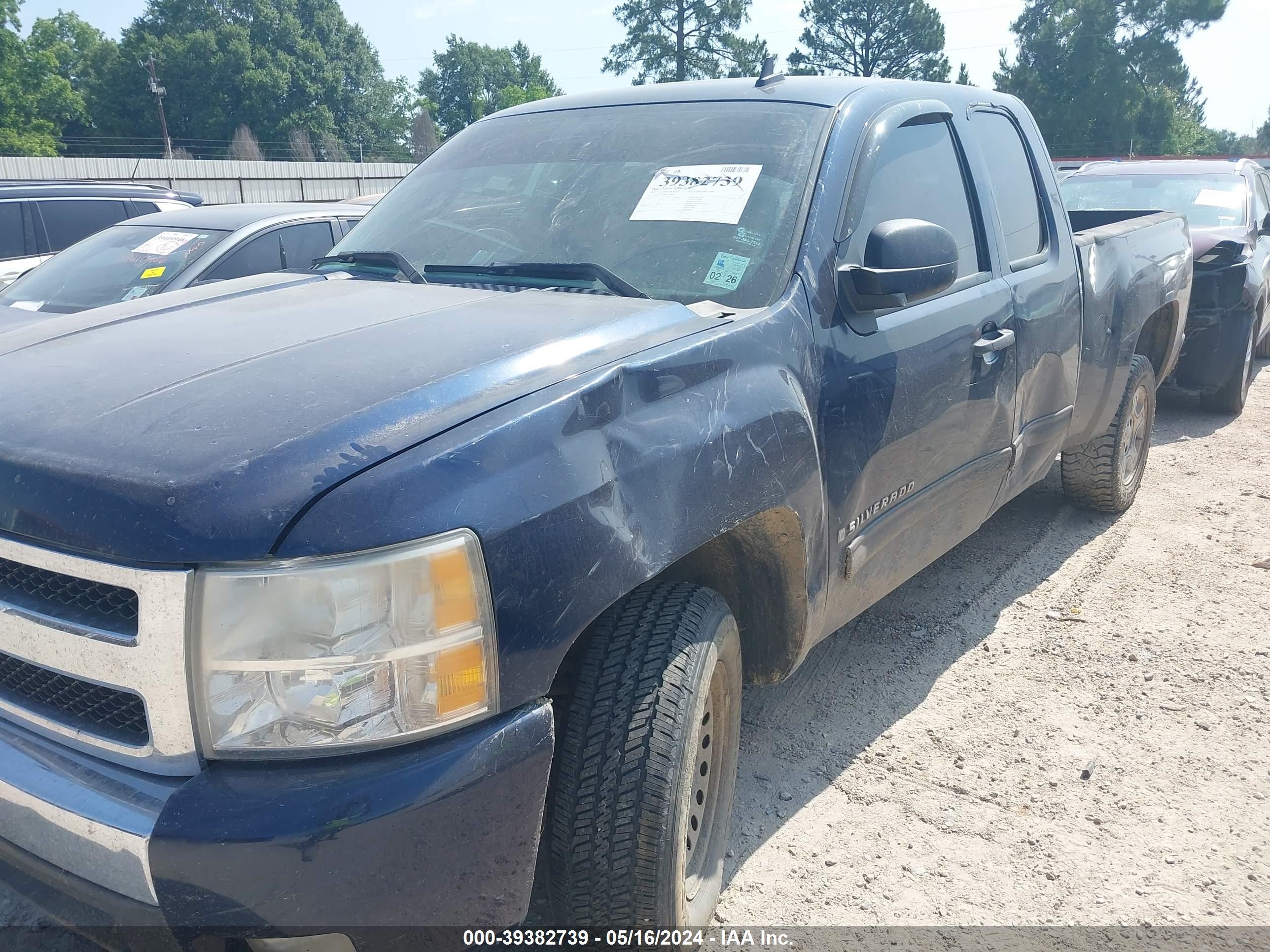 Photo 5 VIN: 1GCEC29099Z274656 - CHEVROLET SILVERADO 