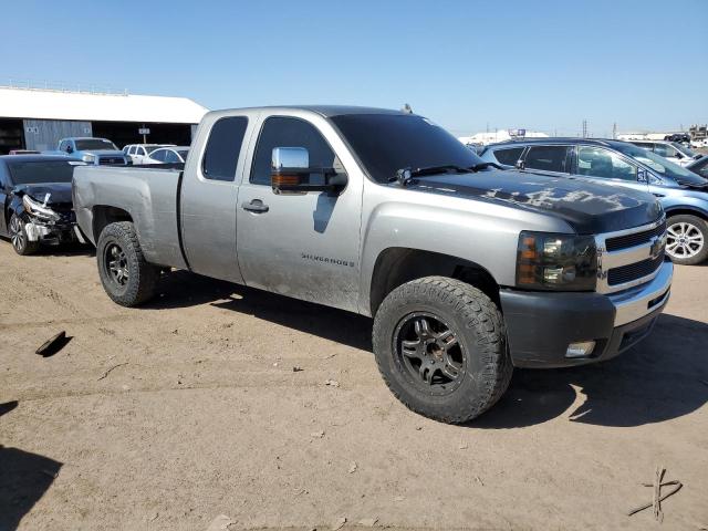 Photo 3 VIN: 1GCEC29CX9Z197077 - CHEVROLET SILVERADO 