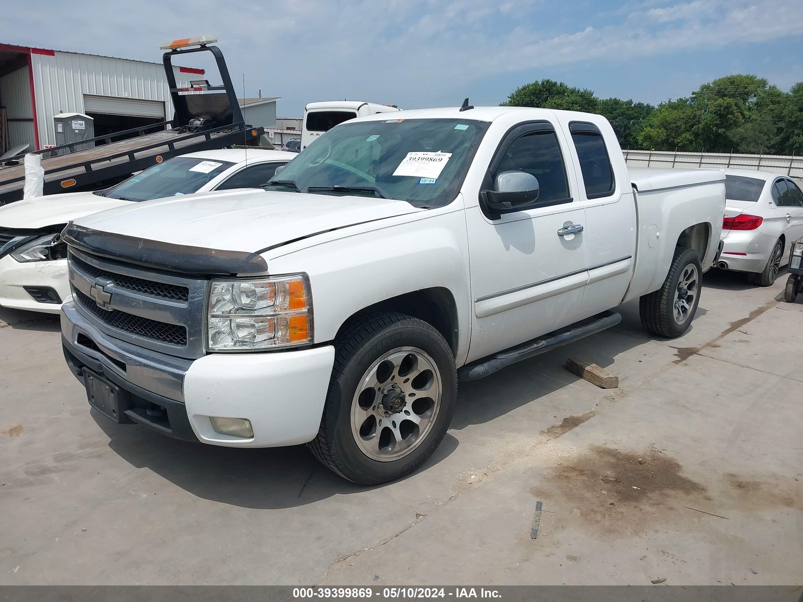 Photo 1 VIN: 1GCEC29J29Z193345 - CHEVROLET SILVERADO 