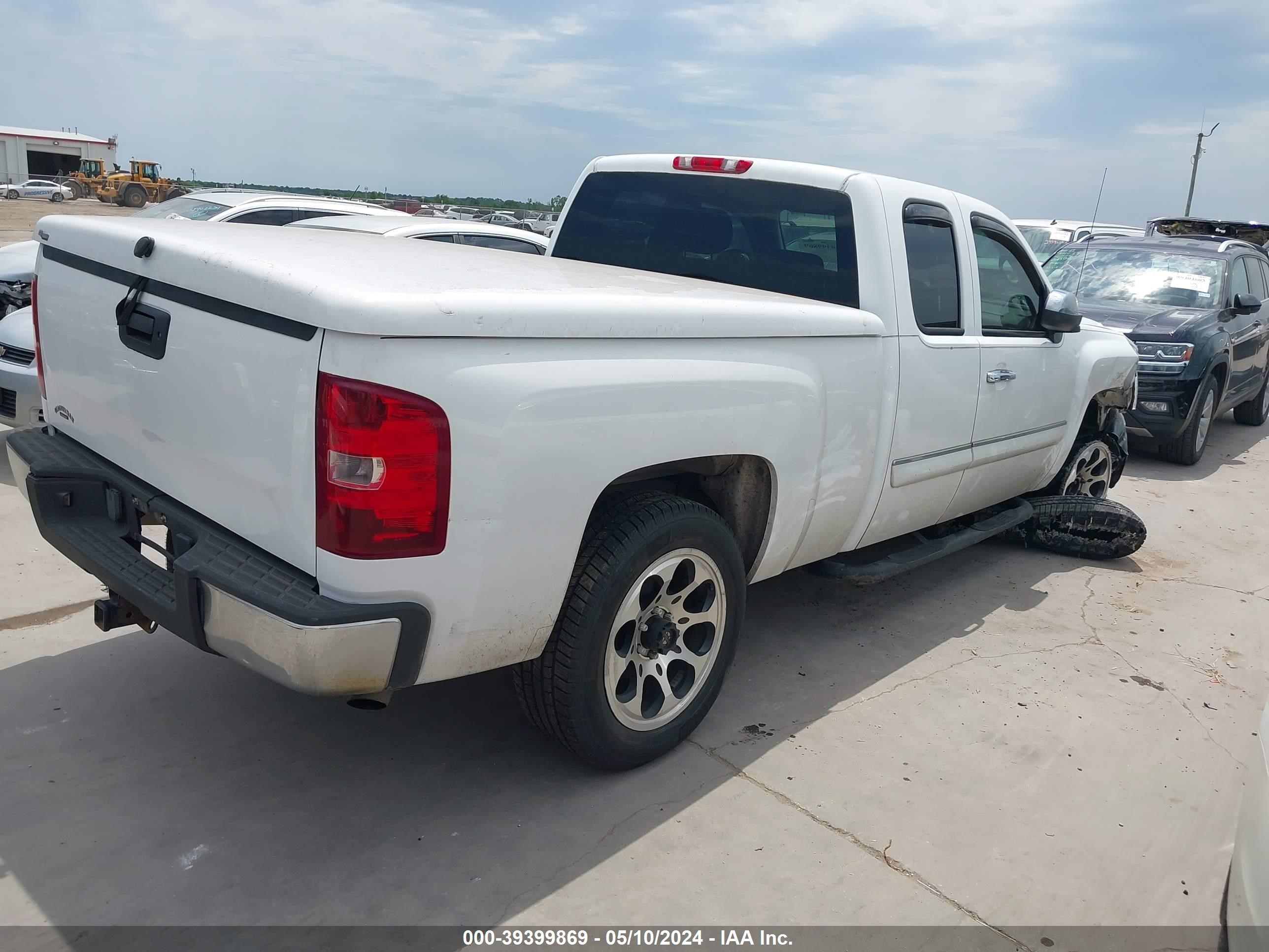 Photo 3 VIN: 1GCEC29J29Z193345 - CHEVROLET SILVERADO 