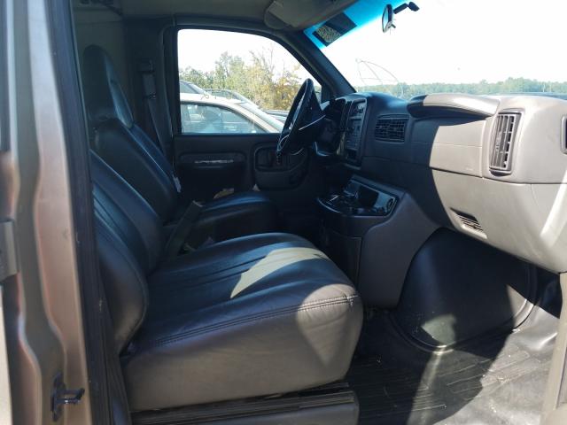 Photo 4 VIN: 1GCEG15W821122414 - CHEVROLET VAN 