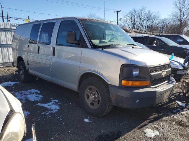 Photo 3 VIN: 1GCEG15X761129109 - CHEVROLET EXPRESS G1 