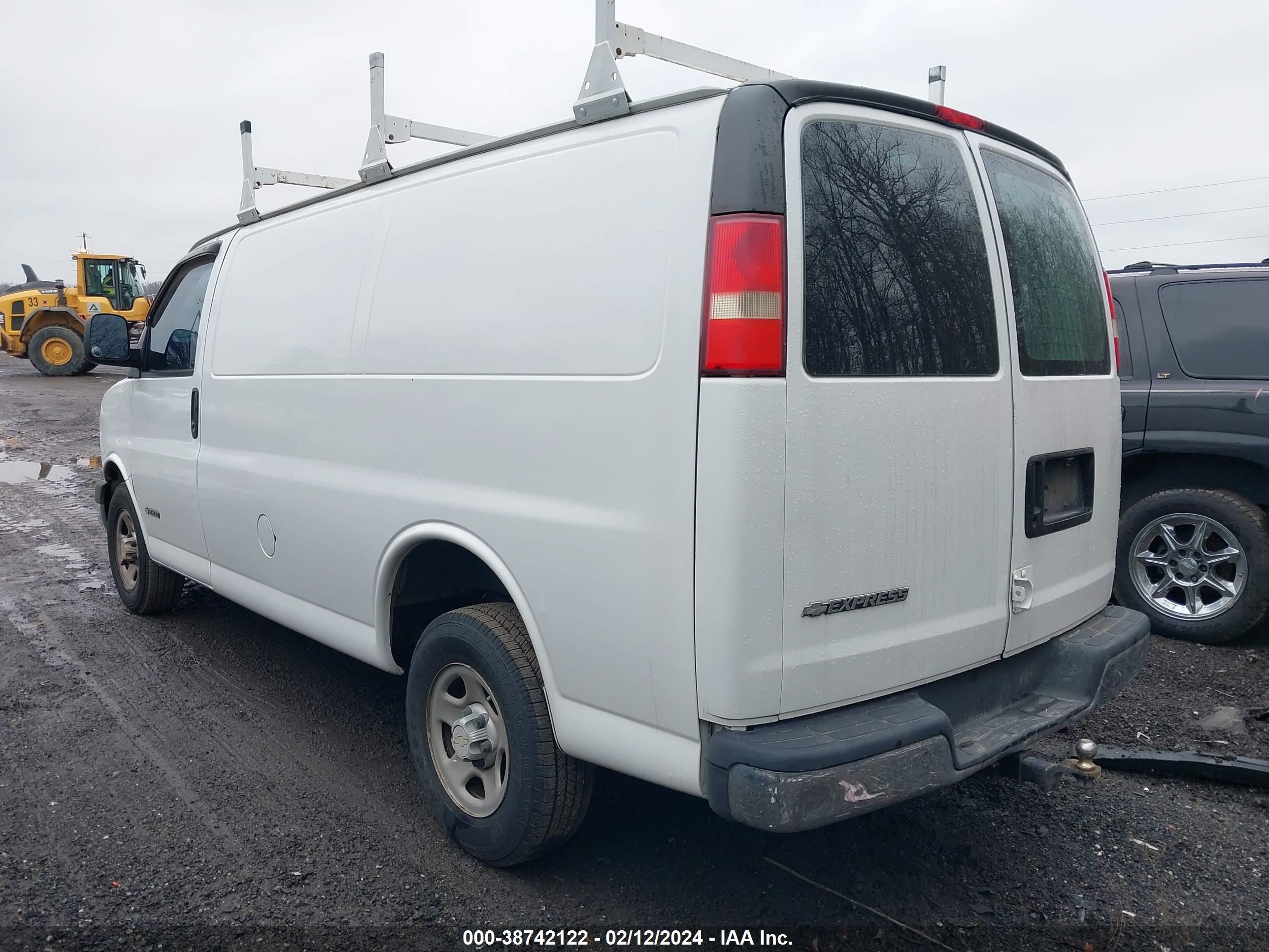 Photo 2 VIN: 1GCEG15X861216050 - CHEVROLET EXPRESS 