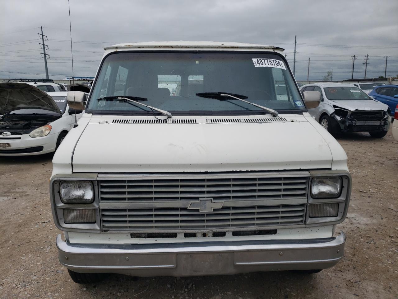 Photo 4 VIN: 1GCEG25H4E7208859 - CHEVROLET VAN 